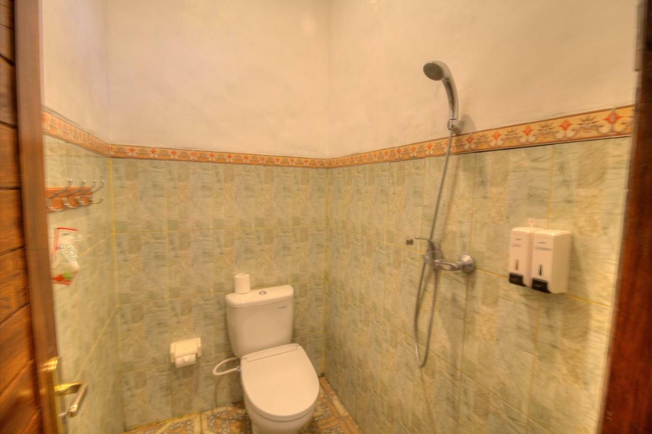 Arys Guest House Sakti Luaran gambar